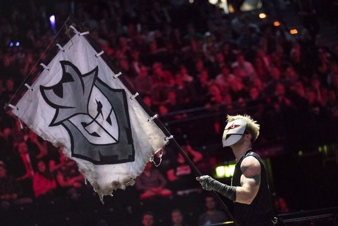 雷火电竞入驻-PSG横扫RNG，Jankos打出惊人五杀入围赛3:2（东京）